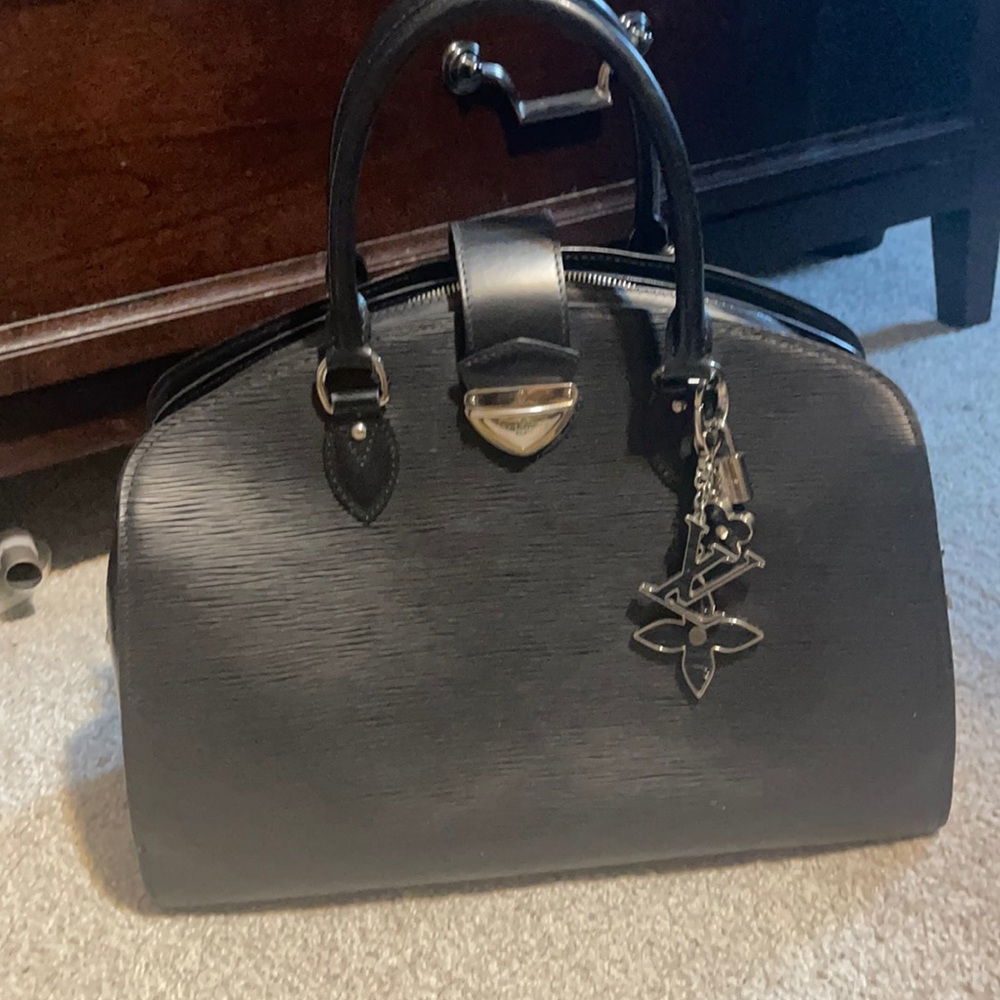 Authentic Louis Vuitton Large Canvas Black Alma Epi leather purse with/ charms
